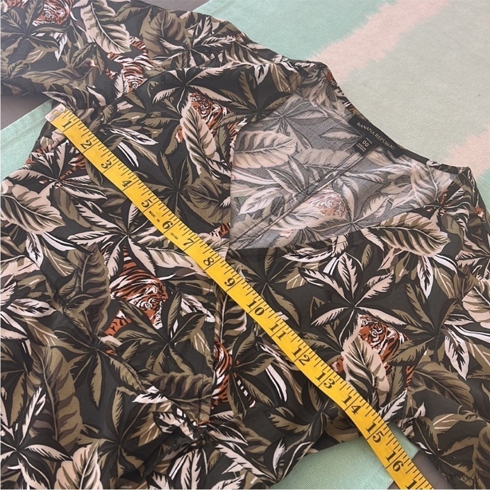 Banana Republic Tiger Leaf Wrap Midi Dress Asymmetrical Hem Petite 00 - Picture 11 of 14